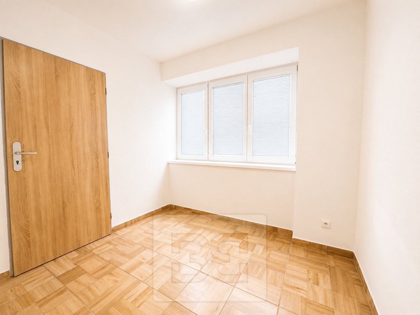 FF240A35-52A3-4263-935A-3AA56DFE271E