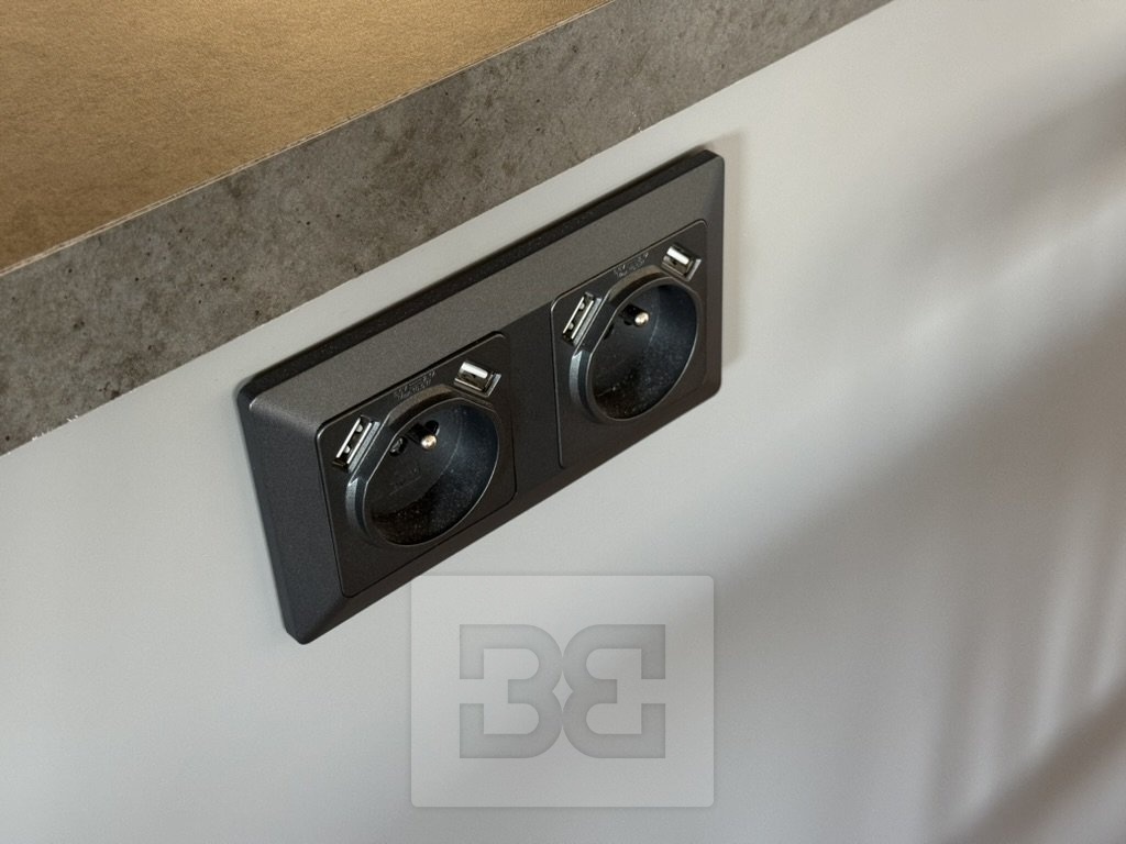 39087EDC-437E-4124-B15F-C53CBEC534D5_1_105_c