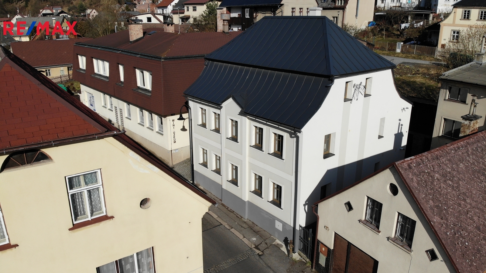 Pohled na celý dům