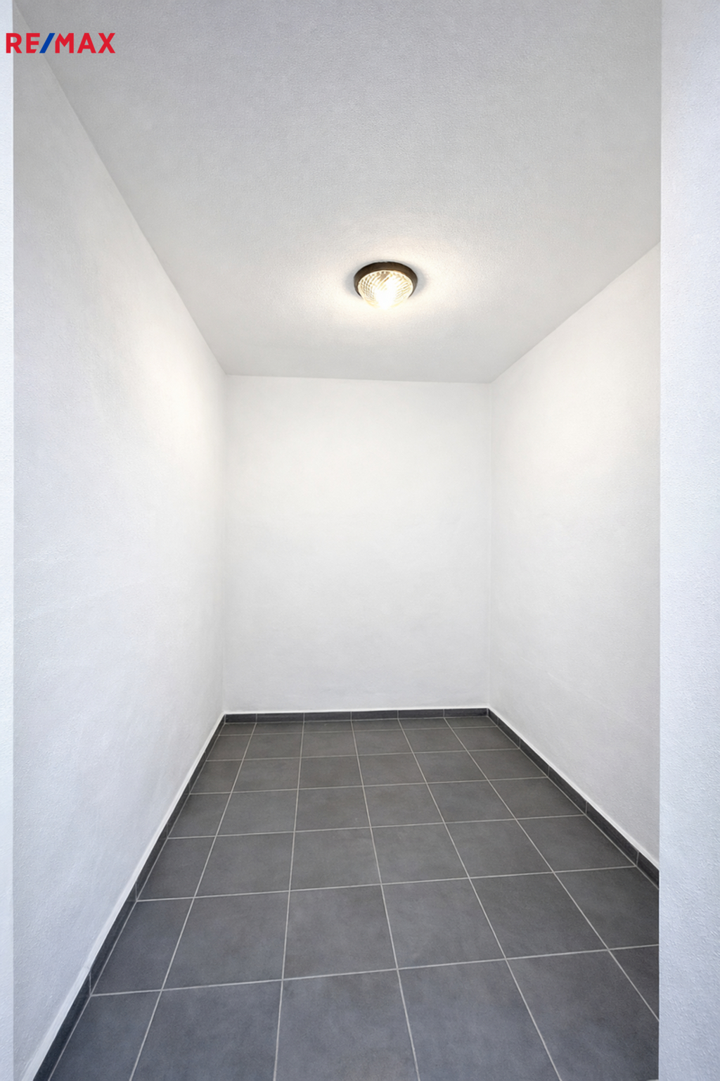 sklepní kóje k bytu