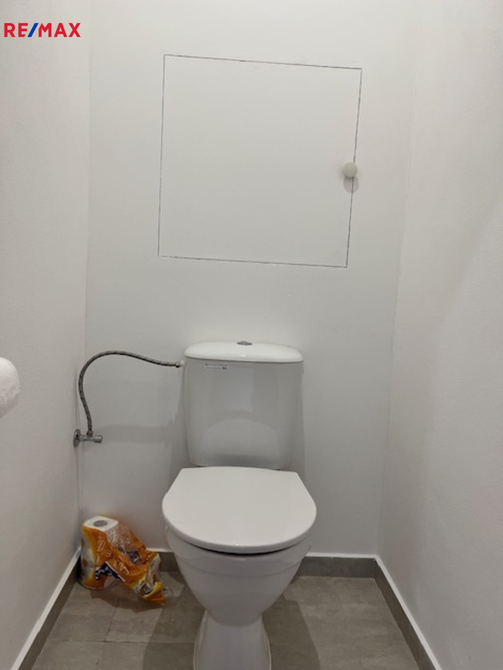 Pronájem bytu 1+1 Jablonec nad Nisou 10 000 Kč za měsíc, foto 5