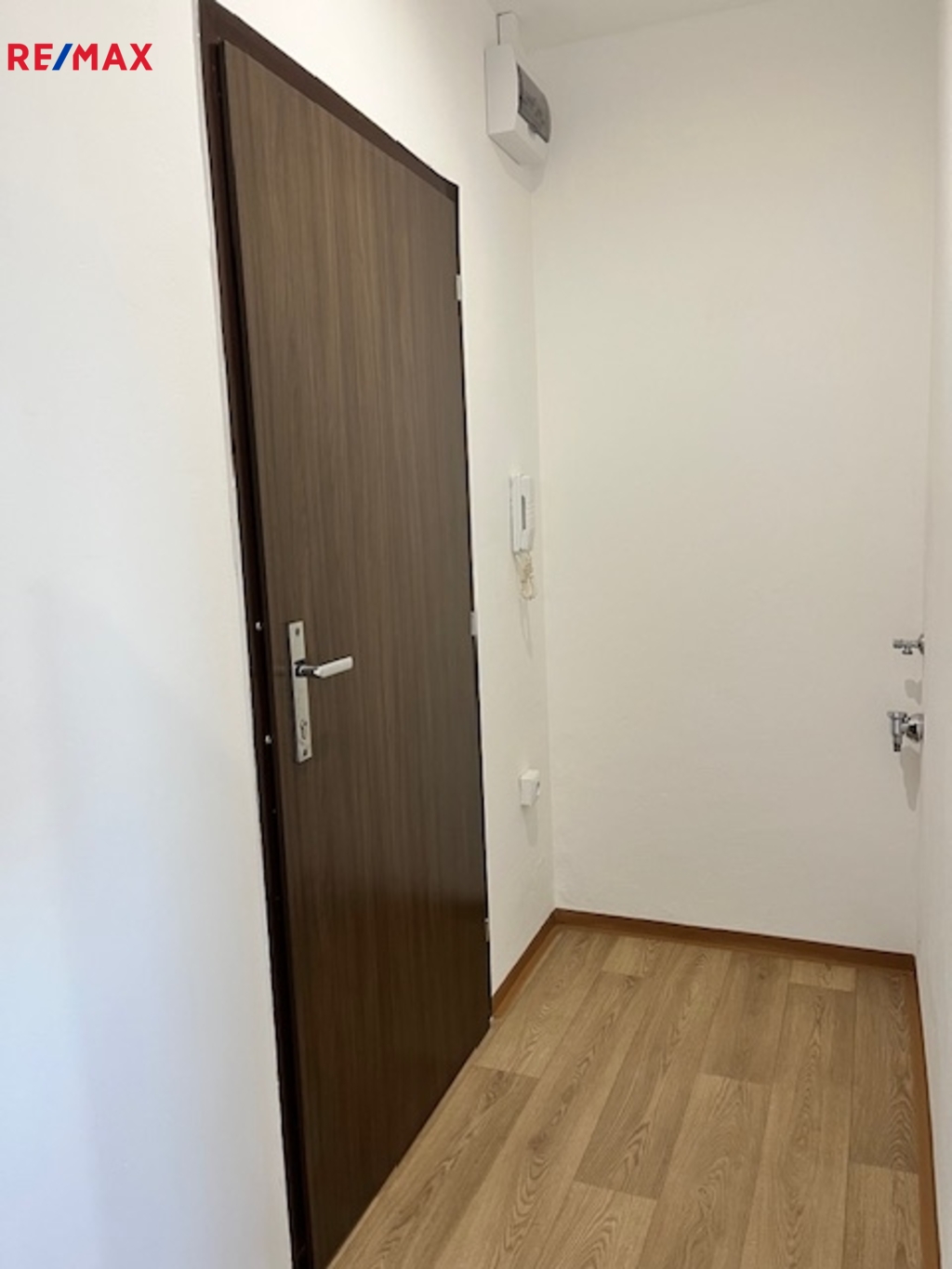 Pronájem bytu 1+1 Jablonec nad Nisou 10 000 Kč za měsíc, foto 11