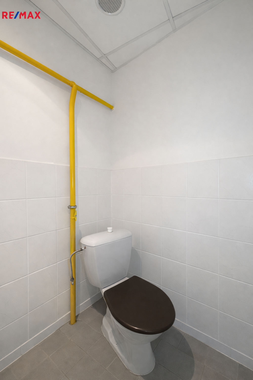 sociální zařízení k bytu ve 2.NP