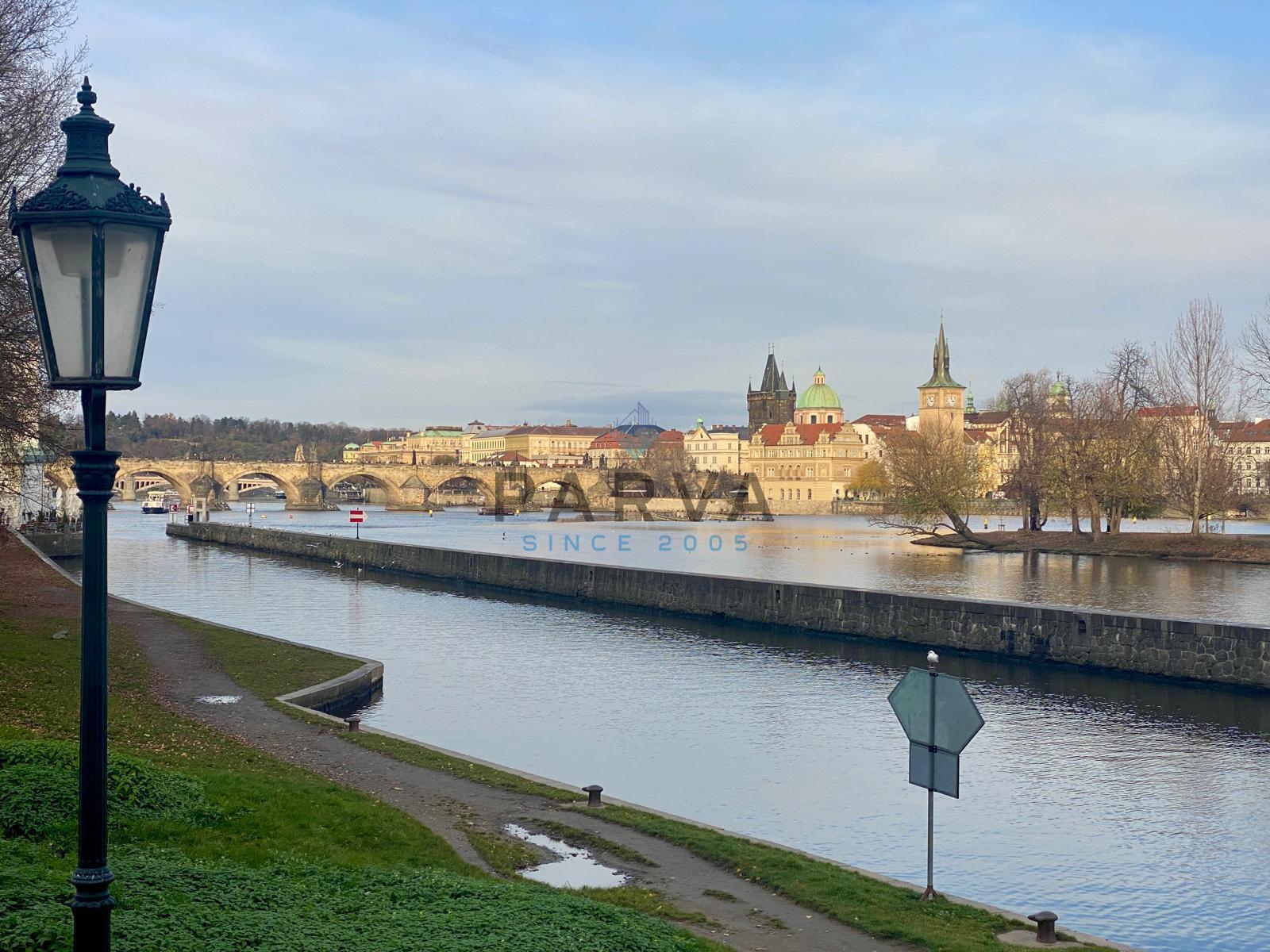 Obrázek WhatsApp, 2025-11-19 v 22.28.37_c942a5a3.jpg