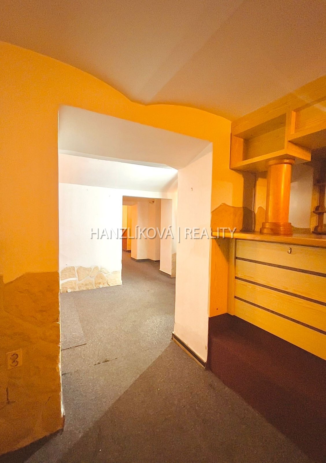 Pronájem nebytového prostoru 79,3 m&sup2; – Dvořák