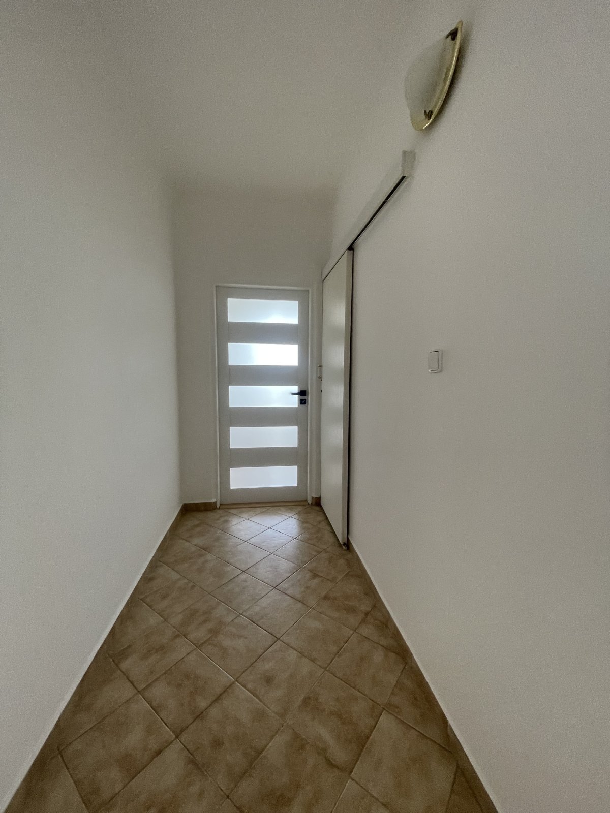 Pronájem bytu 3+1 s balkonem, Budivojova ul., ČB