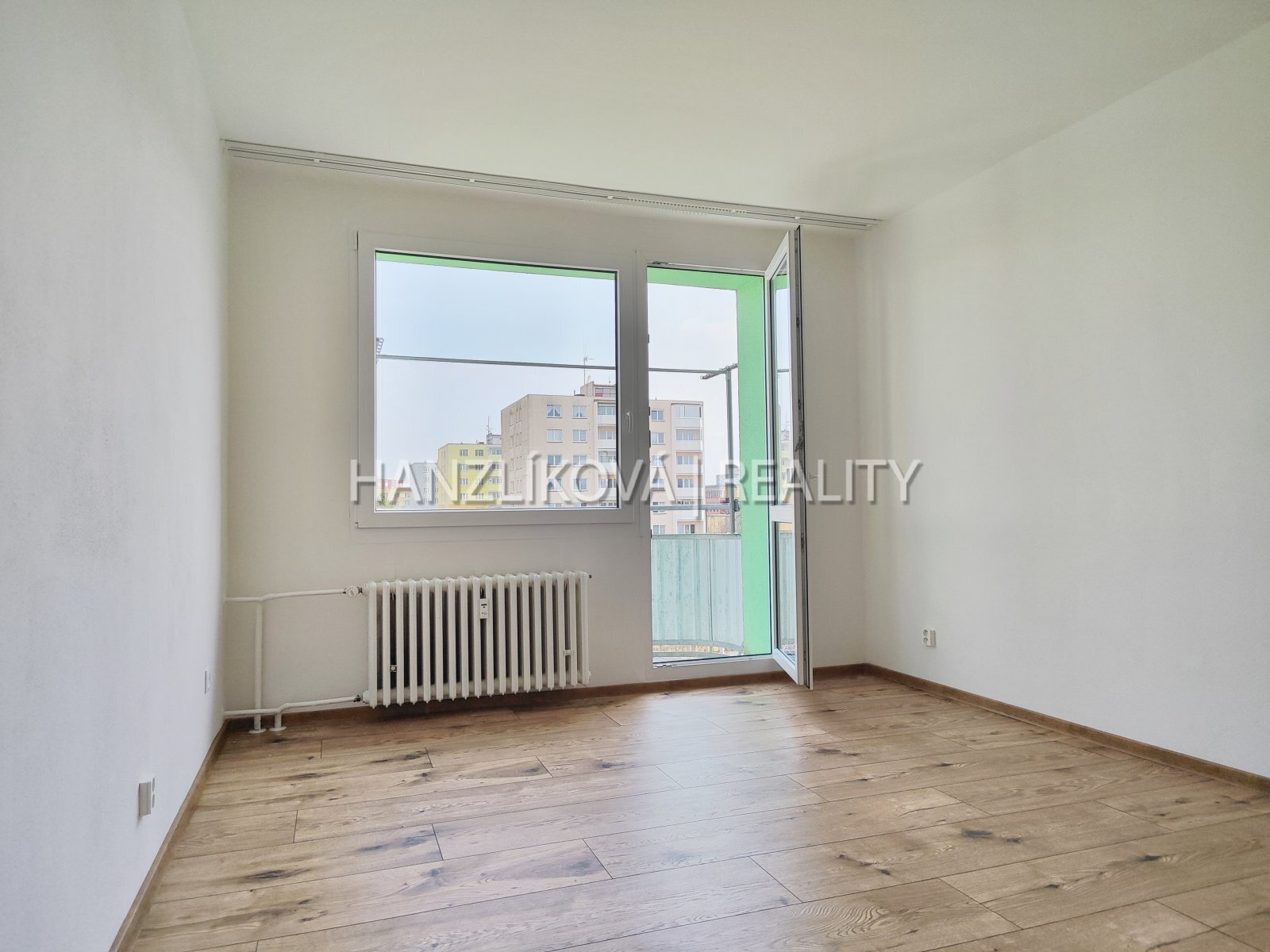 Pokoj, pronájem bytu 1+1, J. Opletala, České Budějovice