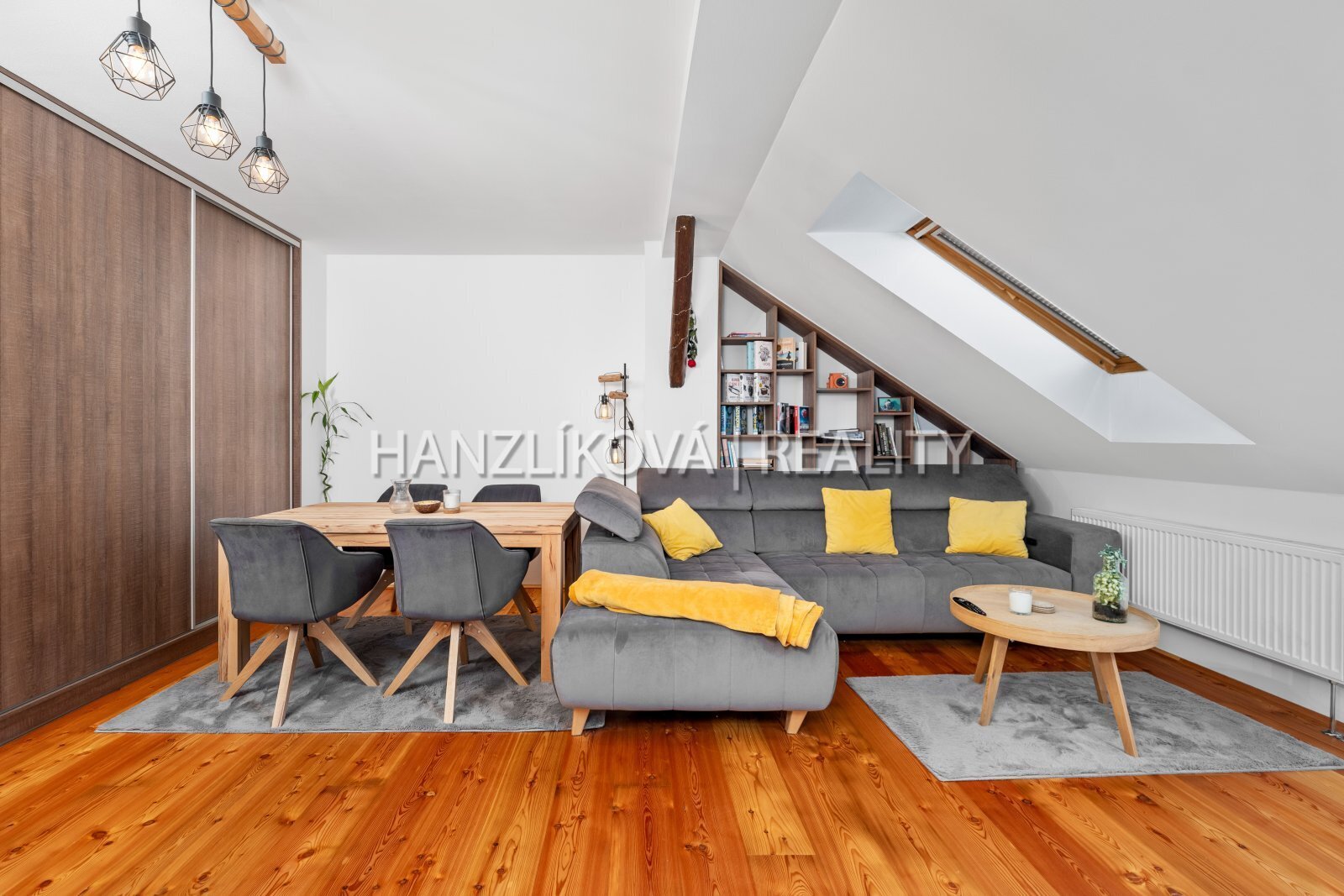 25-10-17 ČB Rudolfovská 35 Byt Foto_01.jpg