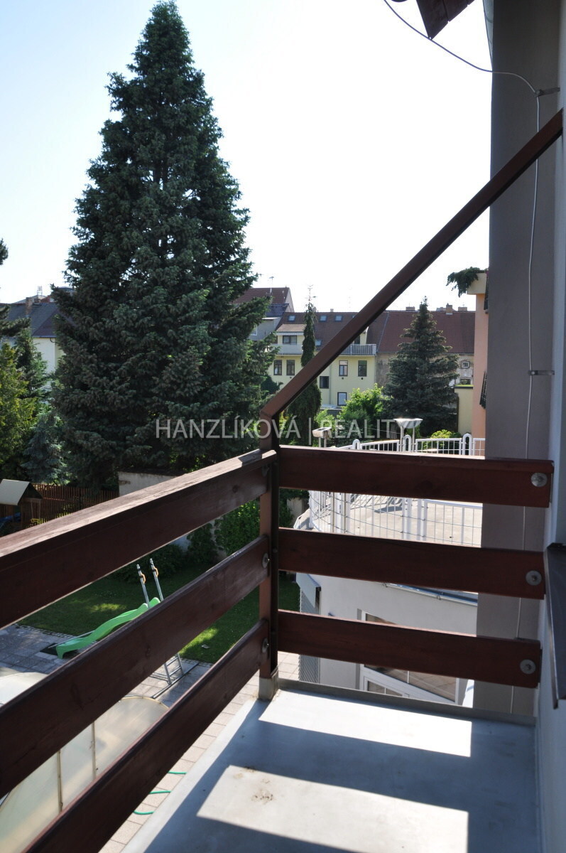 Balkon, pronájem bytu 2+kk, J. Š. Baara, České Budějovice