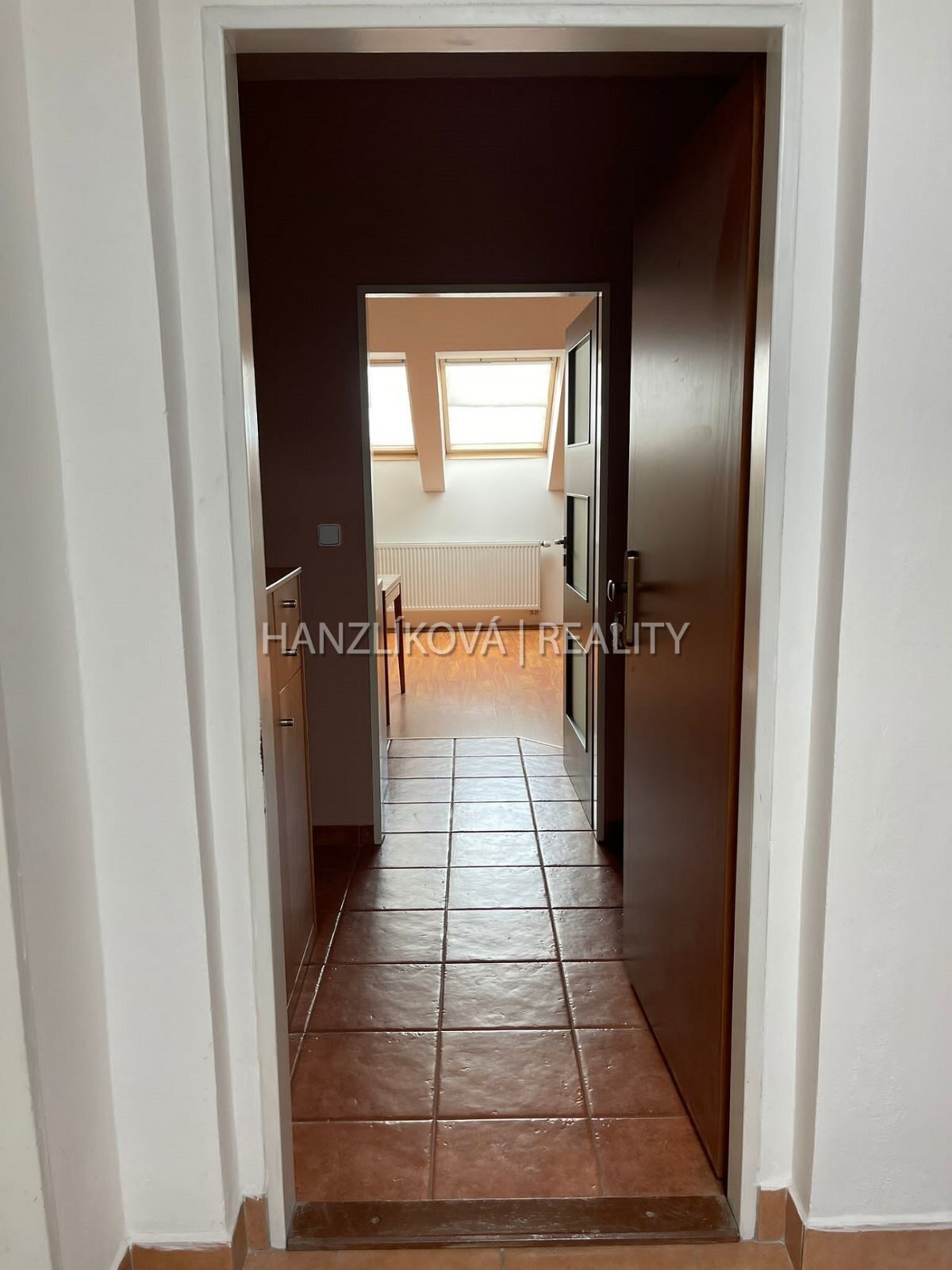 pronájem bytu 2+kk  Nádražní ulice, České Budějovi