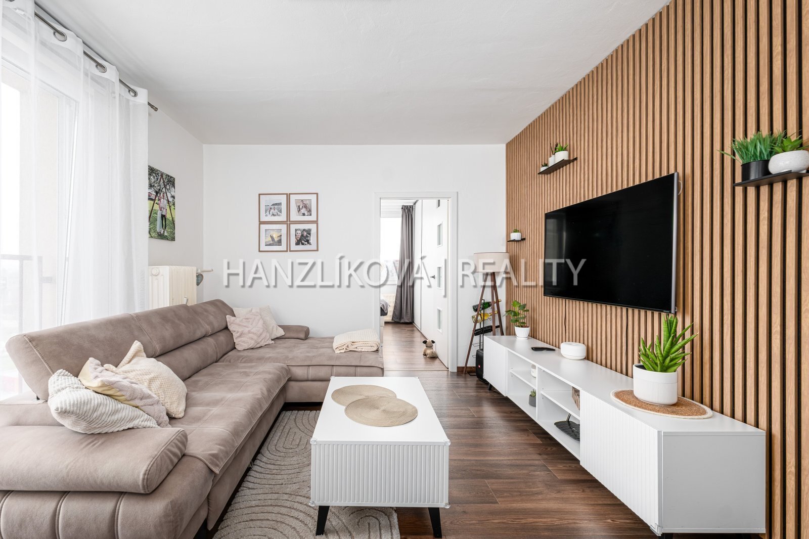 26-03-24 Jírovcova Byt Foto_09.jpg