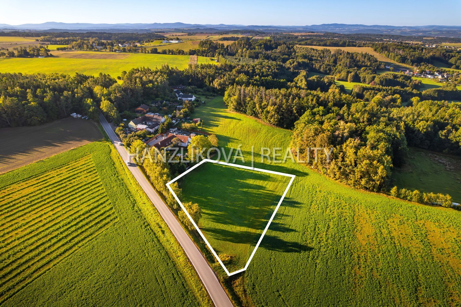 25-09-19 Dubičné Pozemek_2_00000.jpg