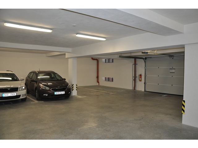 Parking, pronájem bytu 2+kk, Nová, České Budějovic