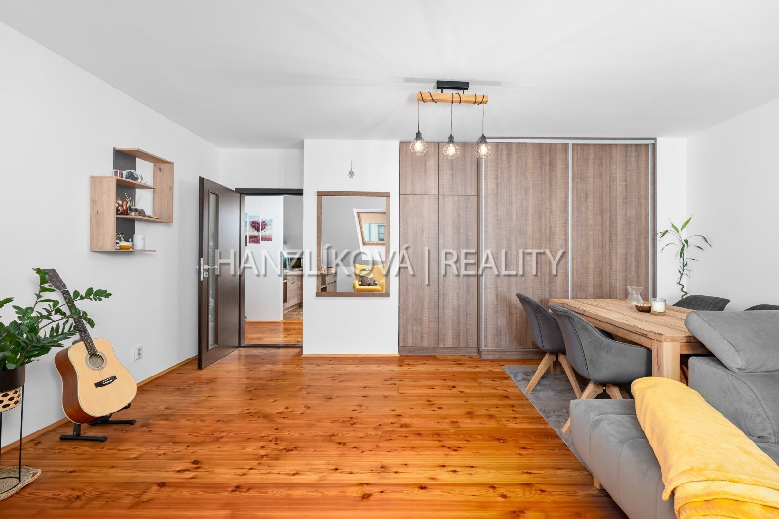 25-10-17 ČB Rudolfovská 35 Byt Foto_06.jpg