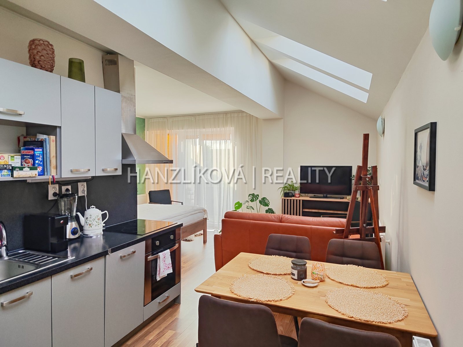 Kuchyně, pronájem bytu 1+kk, Pekárenská, České Bud