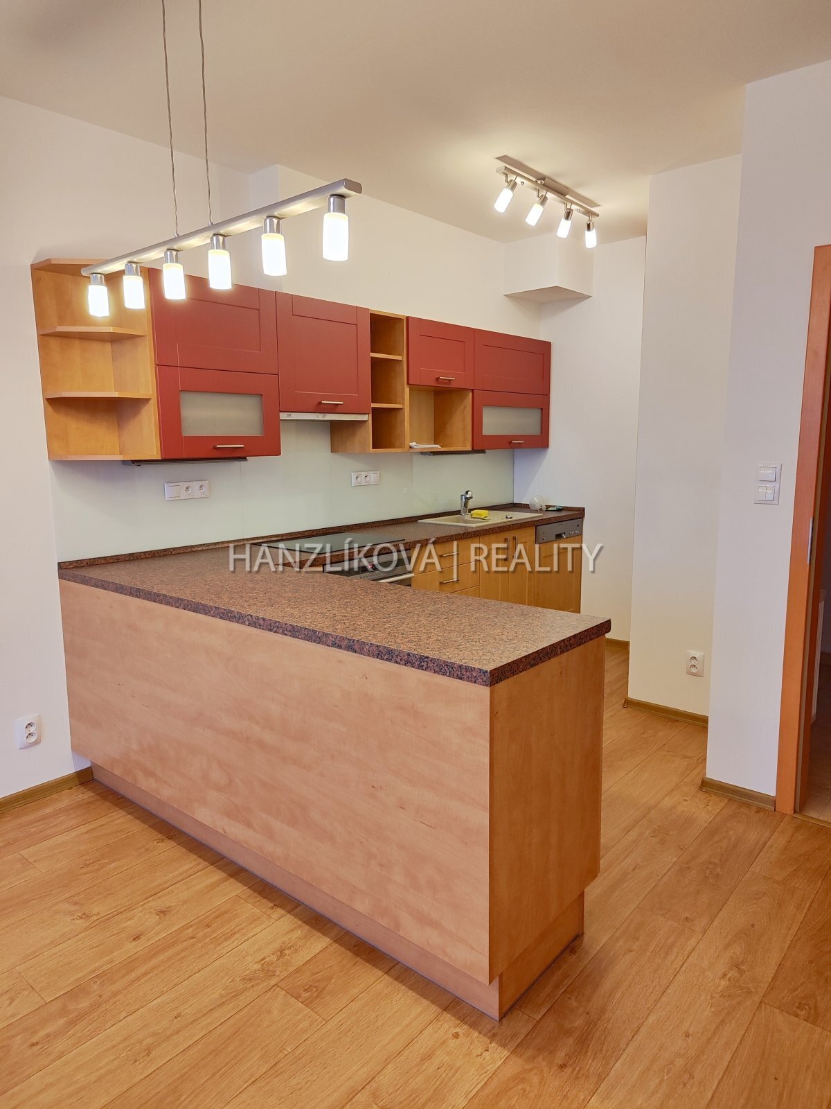 Kuchyně, pronájem bytu 2+kk, Staroměstská, České Budějovice