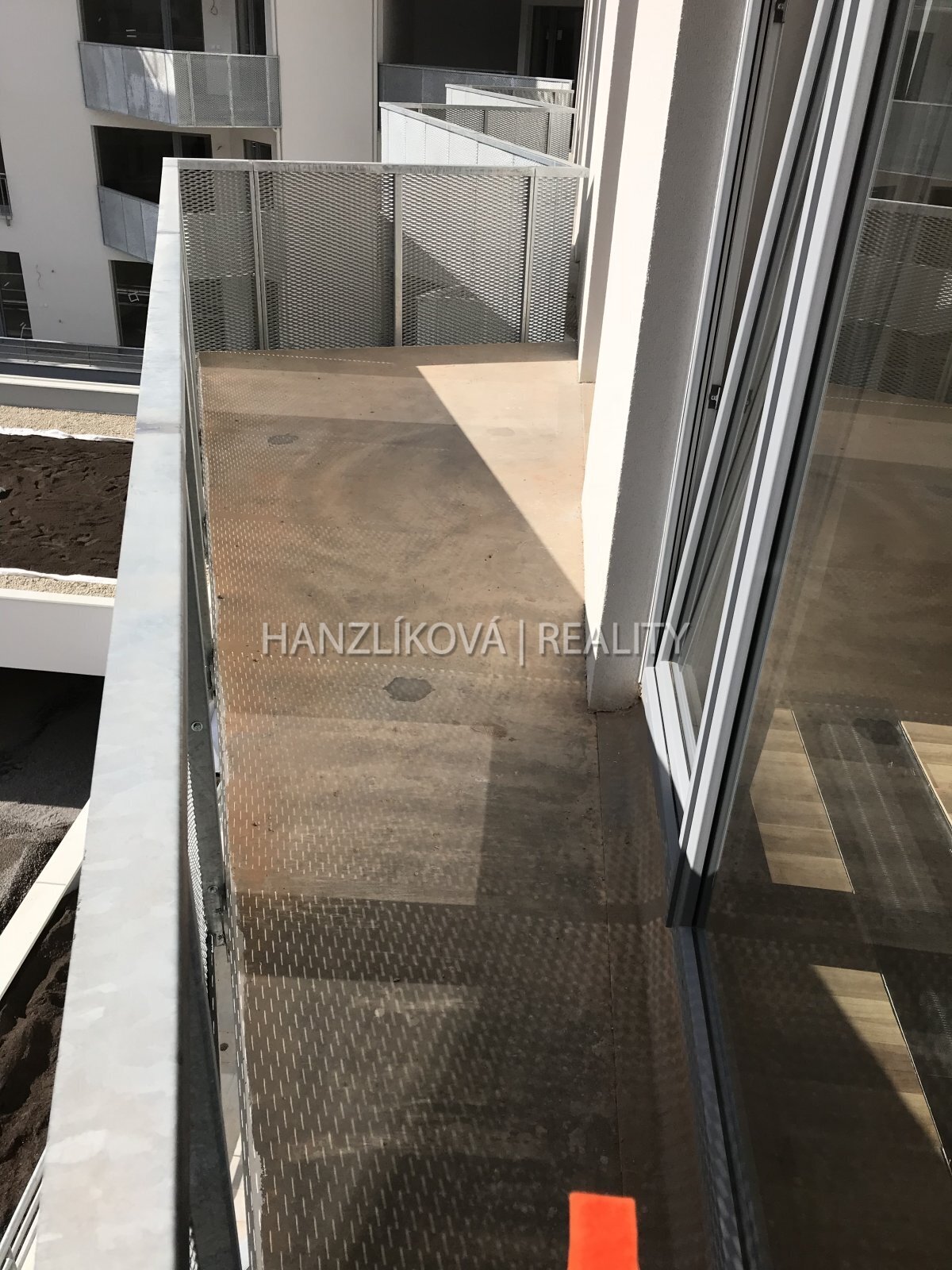 pronájem bytu 2+kk ve 4.NP s terasou, byt B.4.3, rezidence DLOUHÁ LOUKA 2.etapa