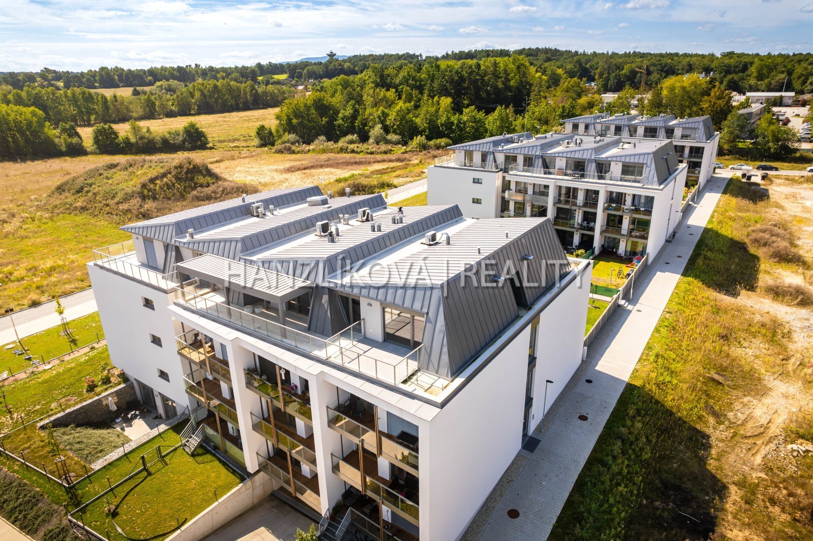 Pronájem bytu 2+kk s terasou, byt A.3.4, terasy Br