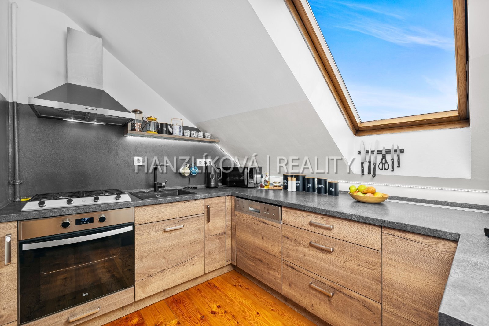 25-10-17 ČB Rudolfovská 35 Byt Foto_09.jpg