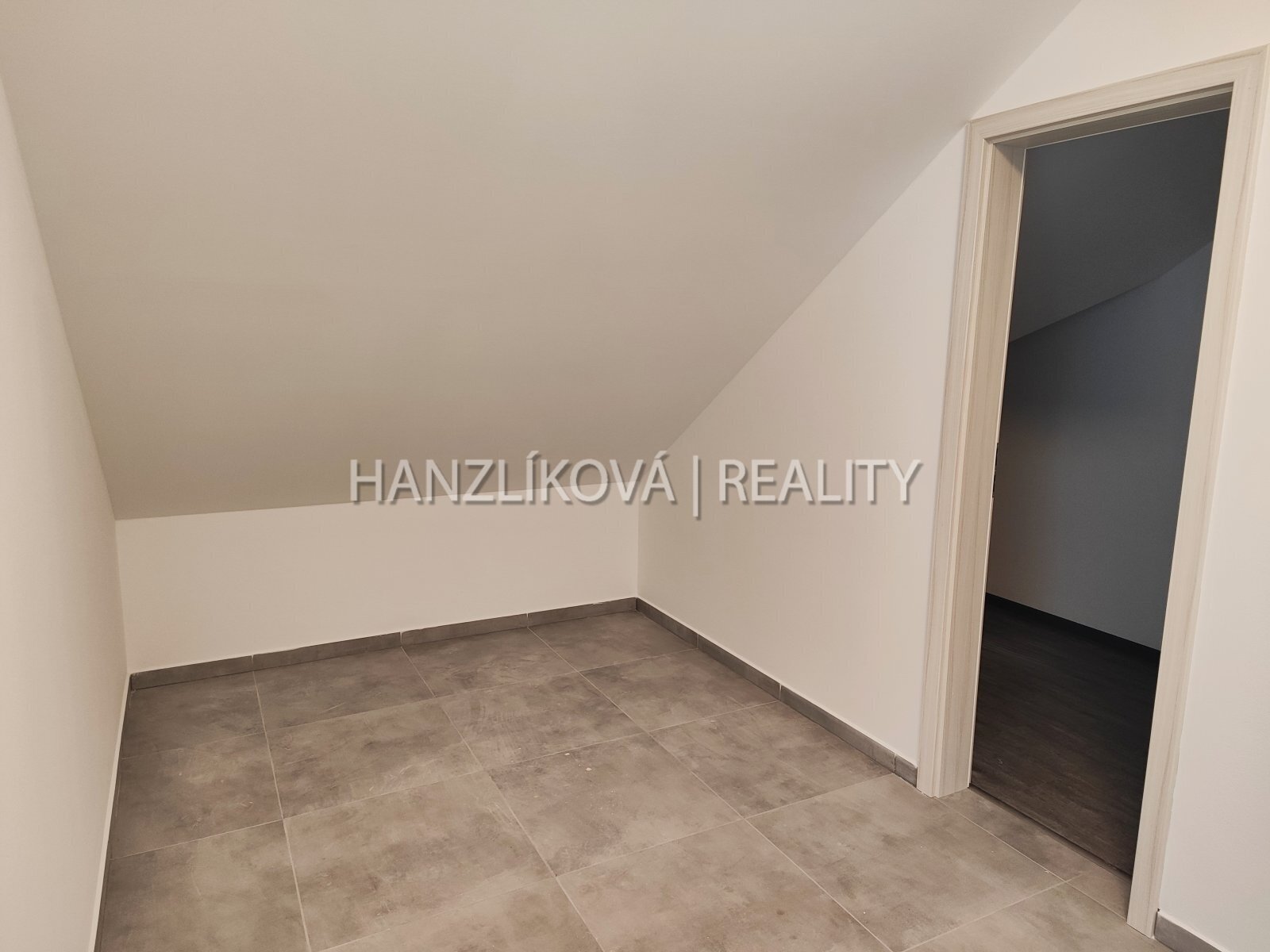 Předsíň, pronájem bytu 2+kk, Krumlovská, České Budějovice