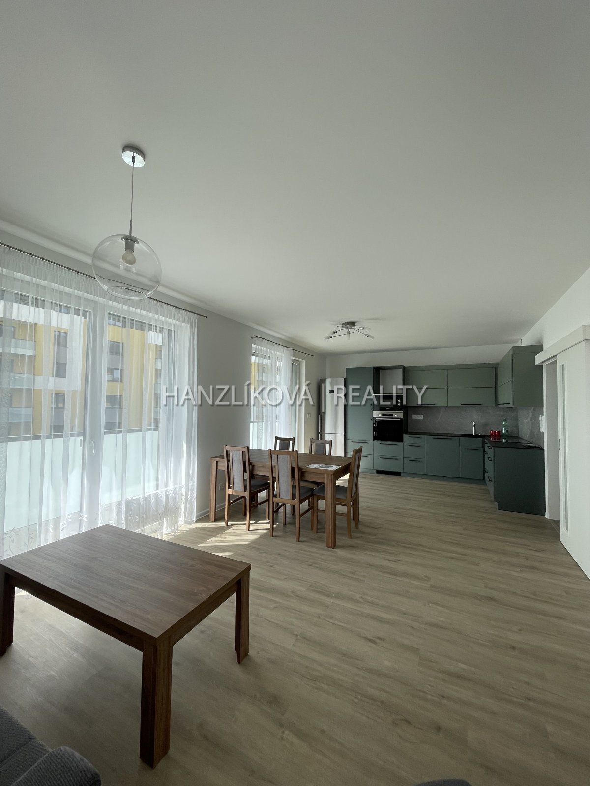 Pronájem novostavby bytu 3+kk 84,4 m2 s terasou 20
