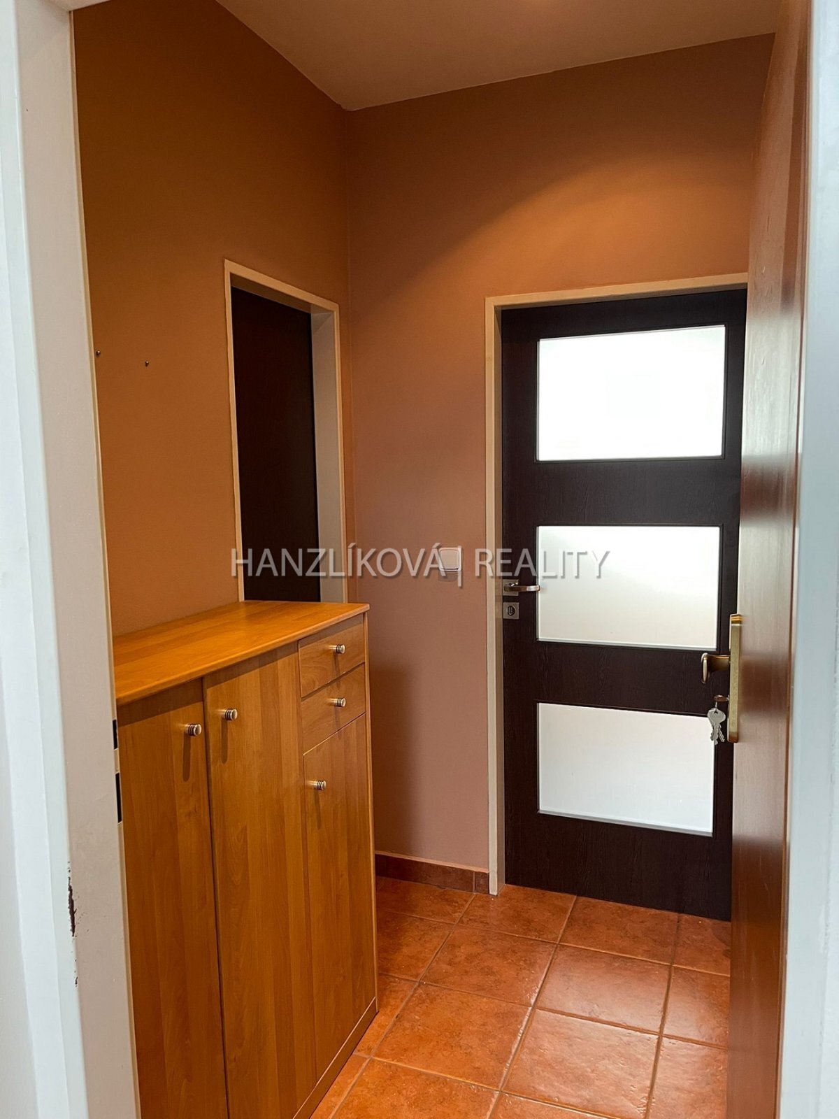 pronájem bytu 2+kk  Nádražní ulice, České Budějovi