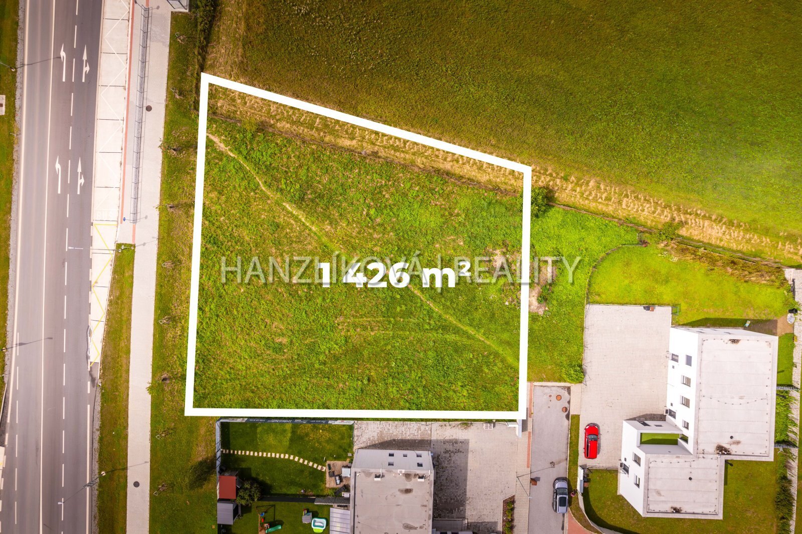 25-08-01 ČB Pozemek_1_00000.jpg