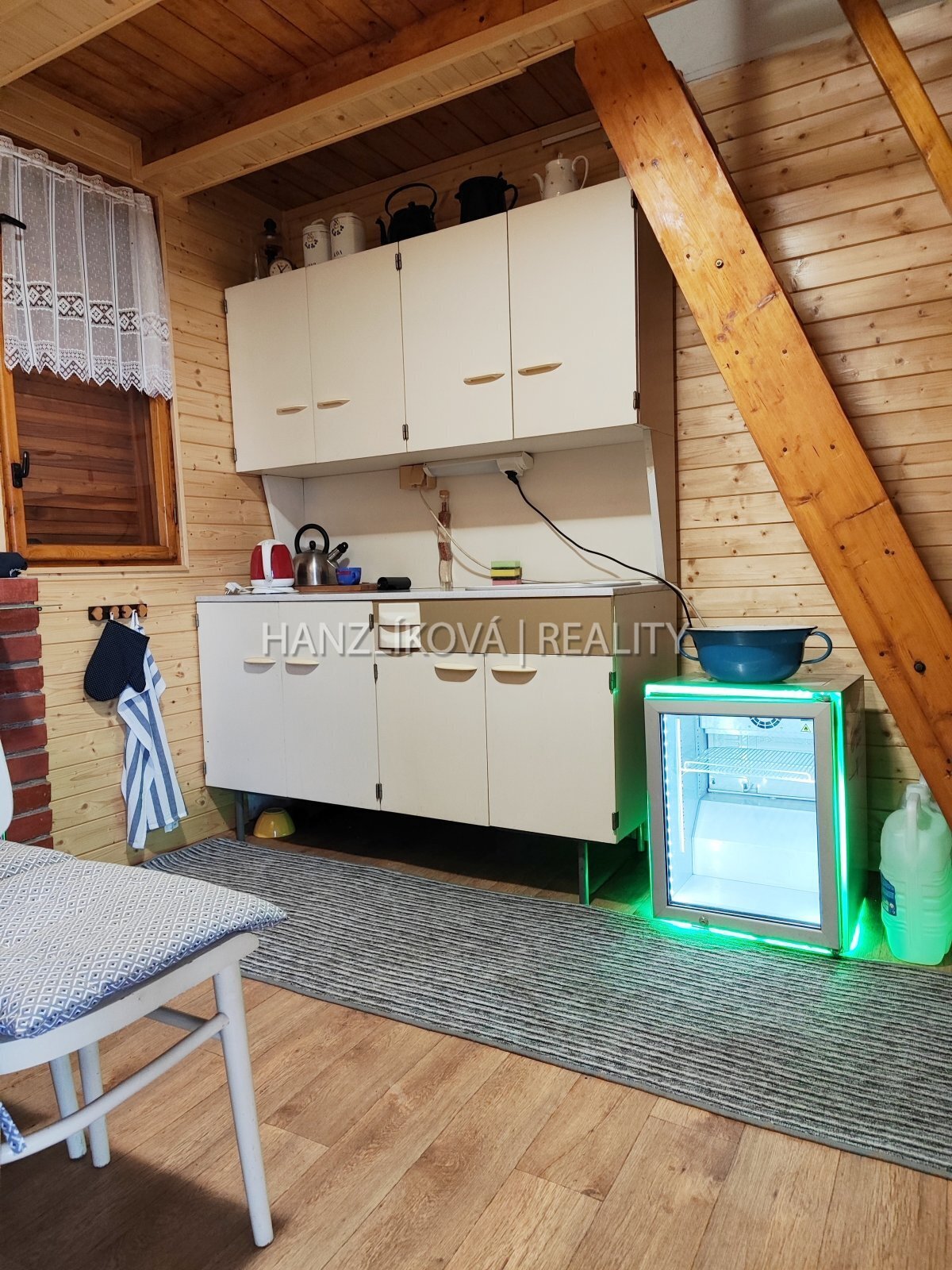 Kuchyně, pronájem chaty, Vodňany