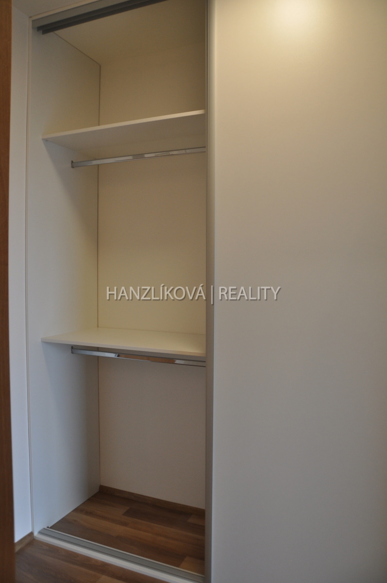 Předsíň, pronájem bytu 1+kk, Dlouhá Louka, České Budějovice