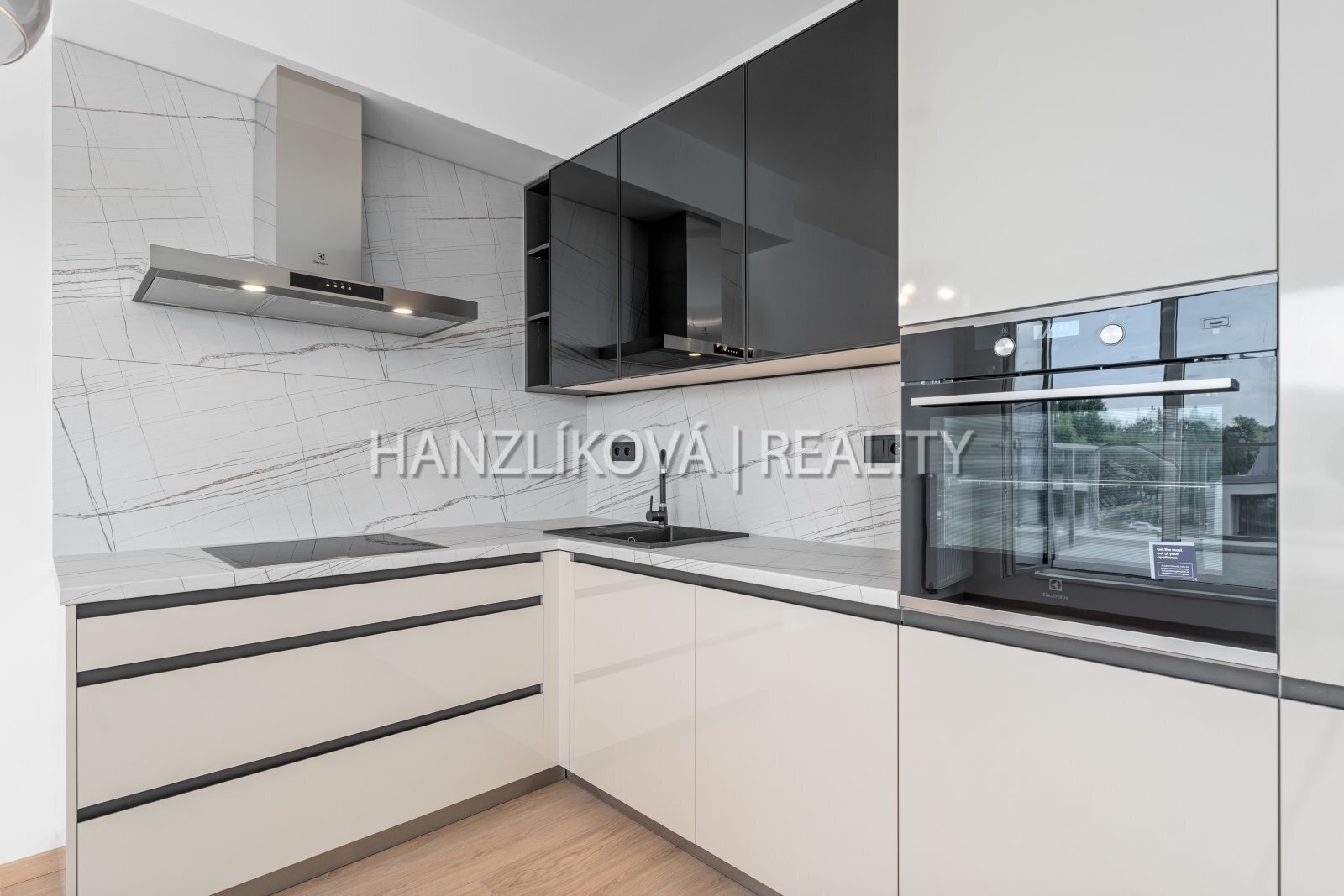 25-09-08 ČB Branišovská Byt Foto_45.jpg