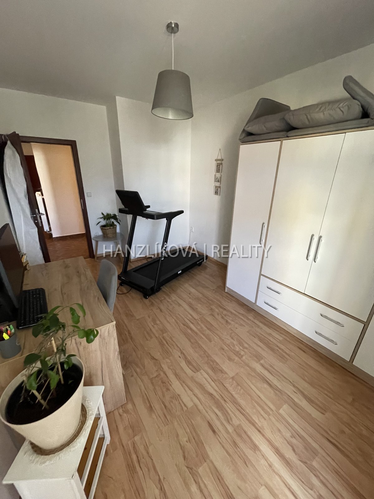 Pronájem bytu 3+kk s balkonem, Riegrova ulice, ČB