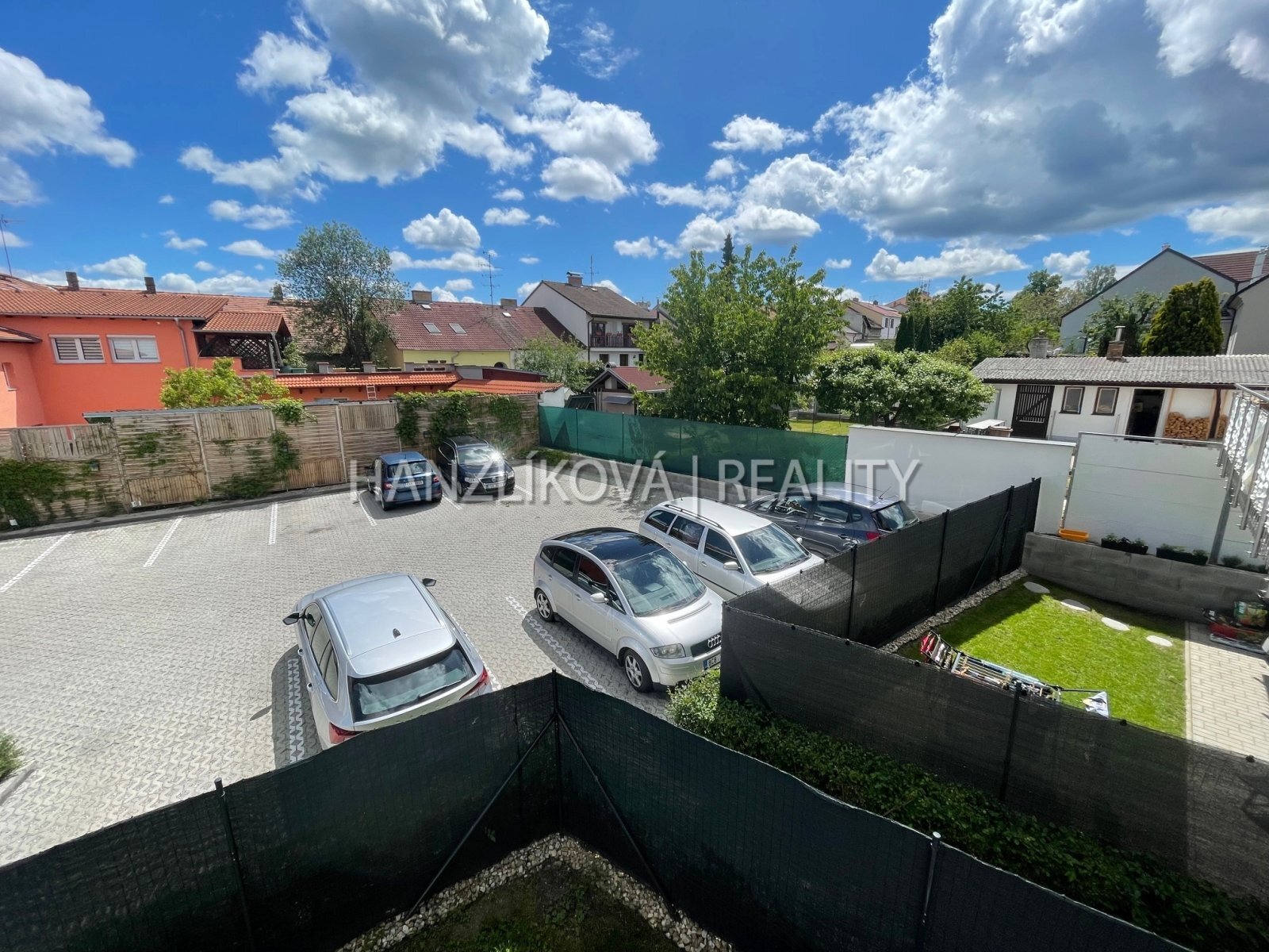 Parking, pronájem bytu 2+kk, Ledenická, České Budě