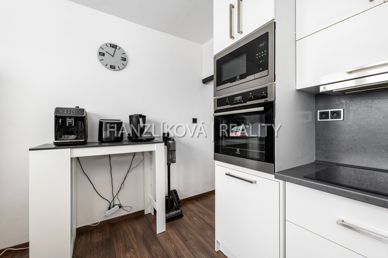 26-03-24 Jírovcova Byt Foto_07.jpg