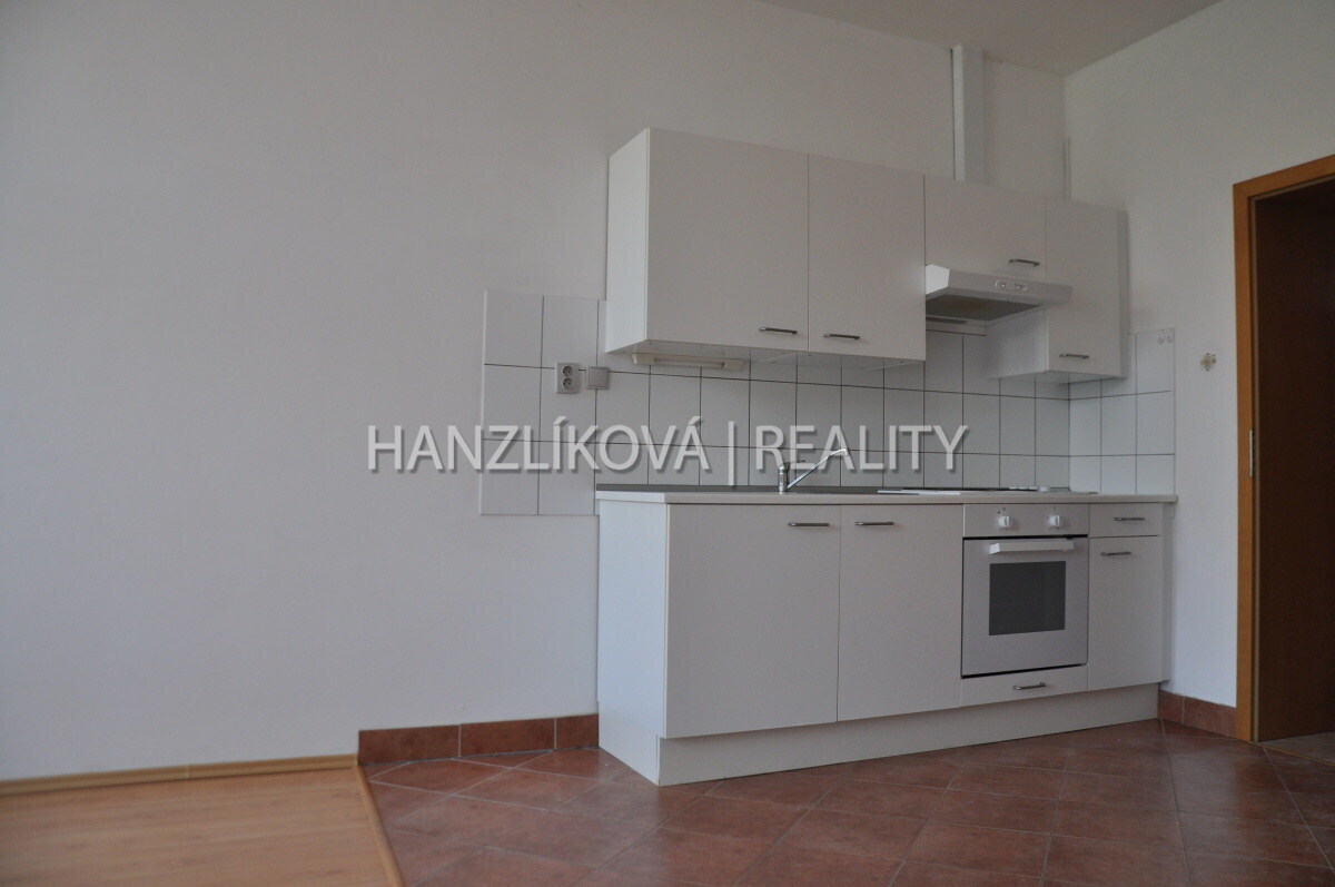 Kuchyně, pronájem bytu 2+kk, J. Š. Baara, České Budějovice