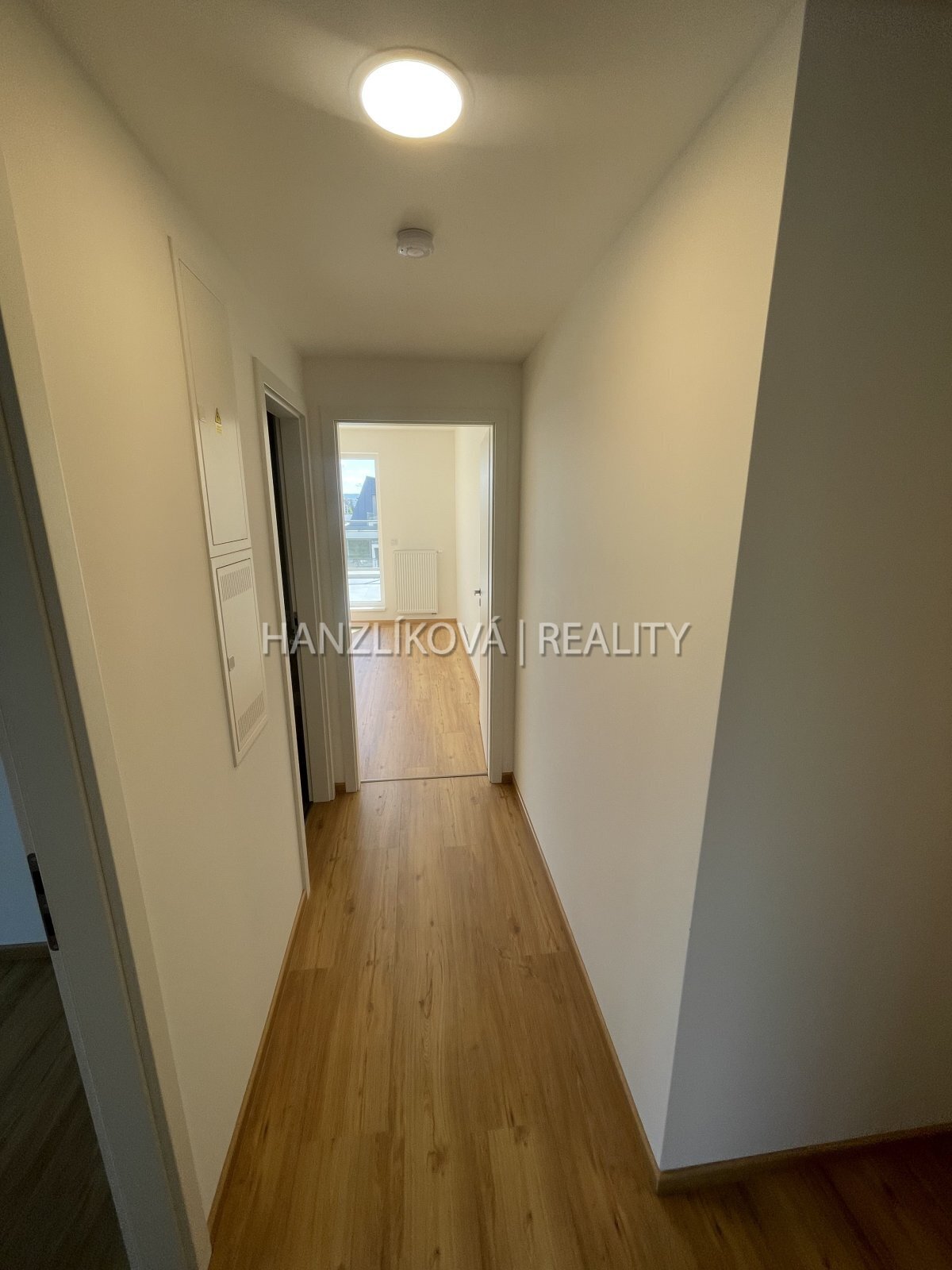 Pronájem bytu 3+kk 80 m2 , který má dvě terasy ,