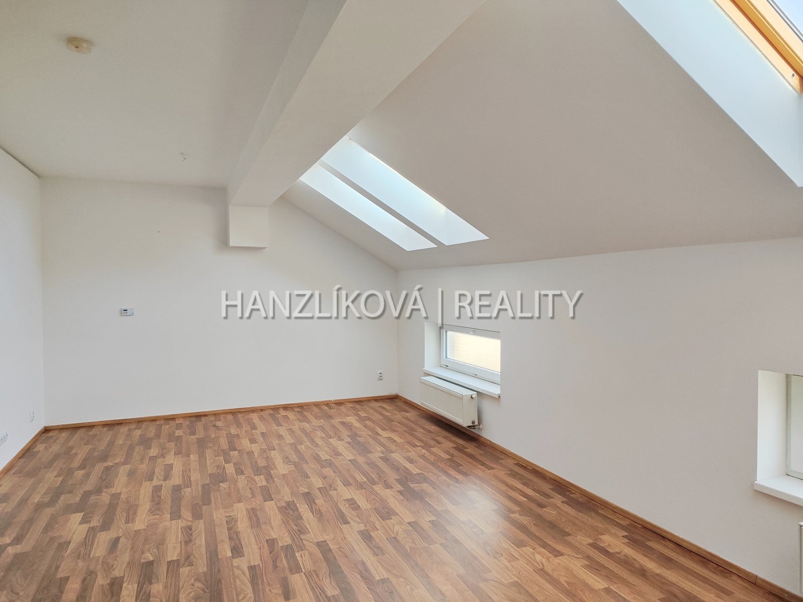 Pokoj, pronájem bytu 1+kk, Pekárenská, České Buděj