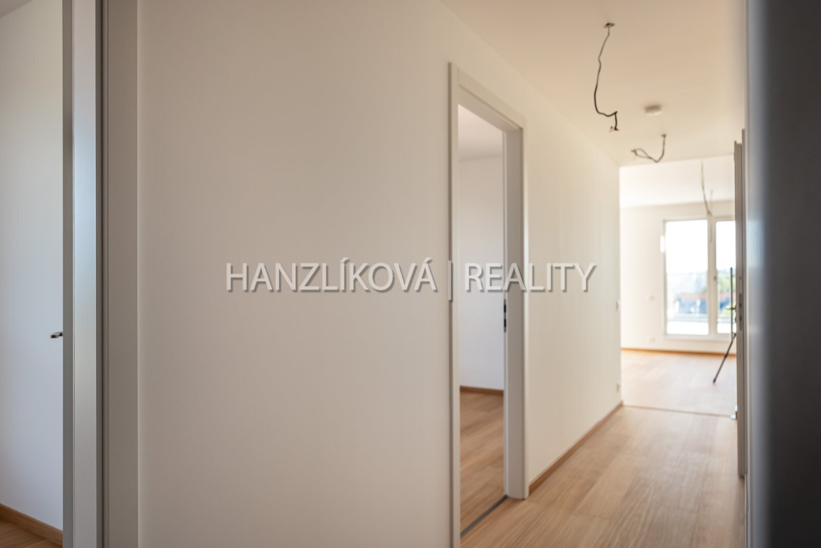 25-09-19 ČB Hálkova_16.jpg
