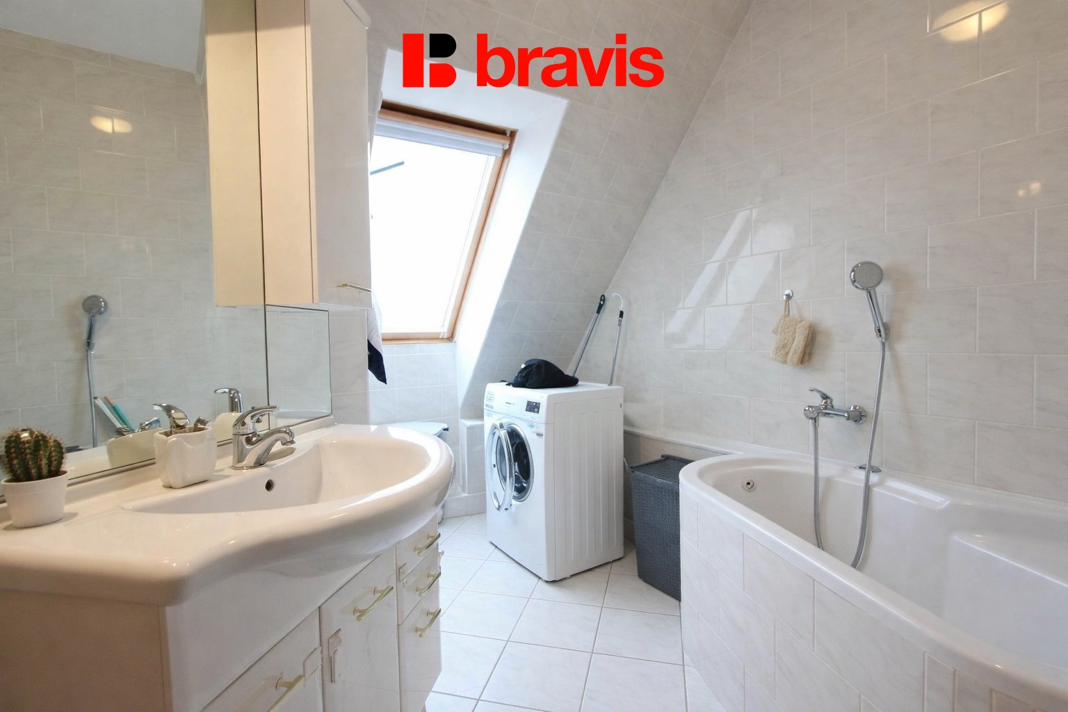 1773747647-83e782a0-8c94-4c20-9383-753cb2b74870