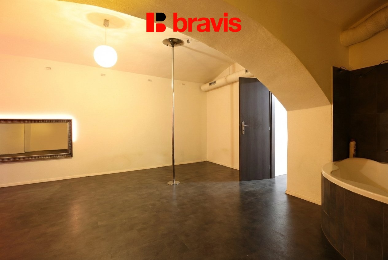 Gemini_Generated_Image_jyyqq4jyyqq4jyyq(1)