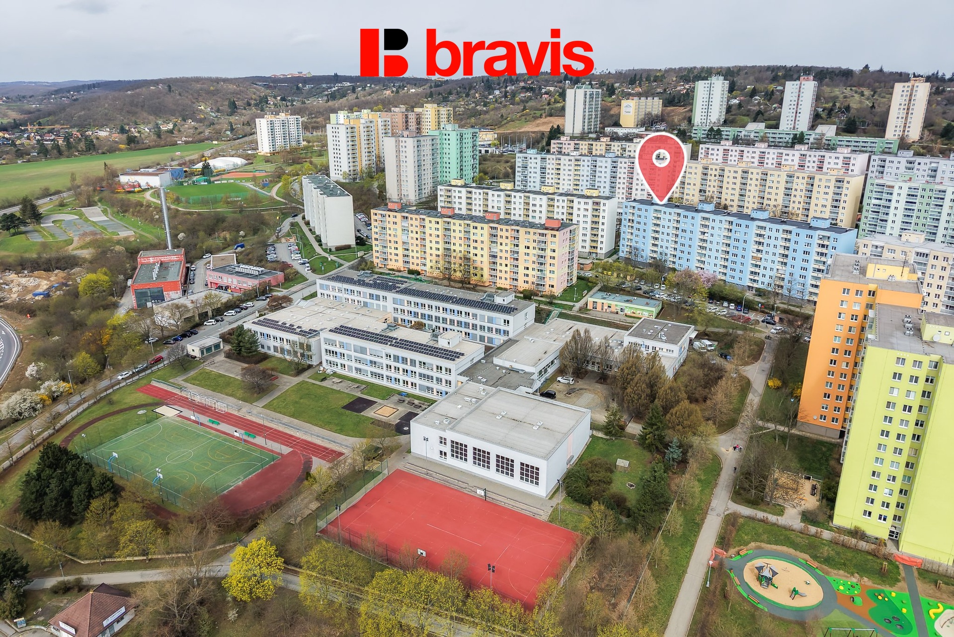 24_DJI_20260330115742_0003_D_ozn_FoceniBytu.cz