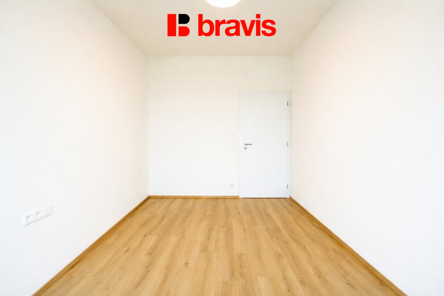 e5af2577-f489-4b10-a2e3-126098a2fca1