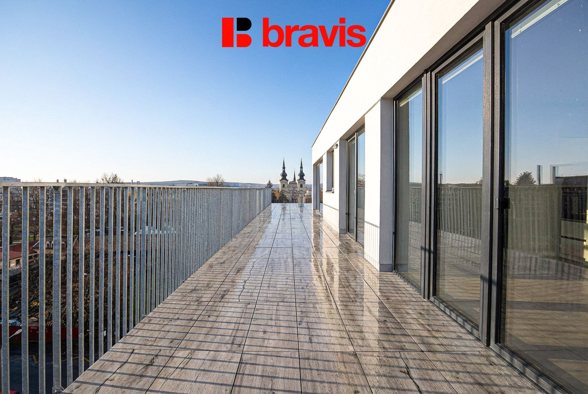 1765482134951-019b0eee-d2ae-725e-a754-47e63e462827