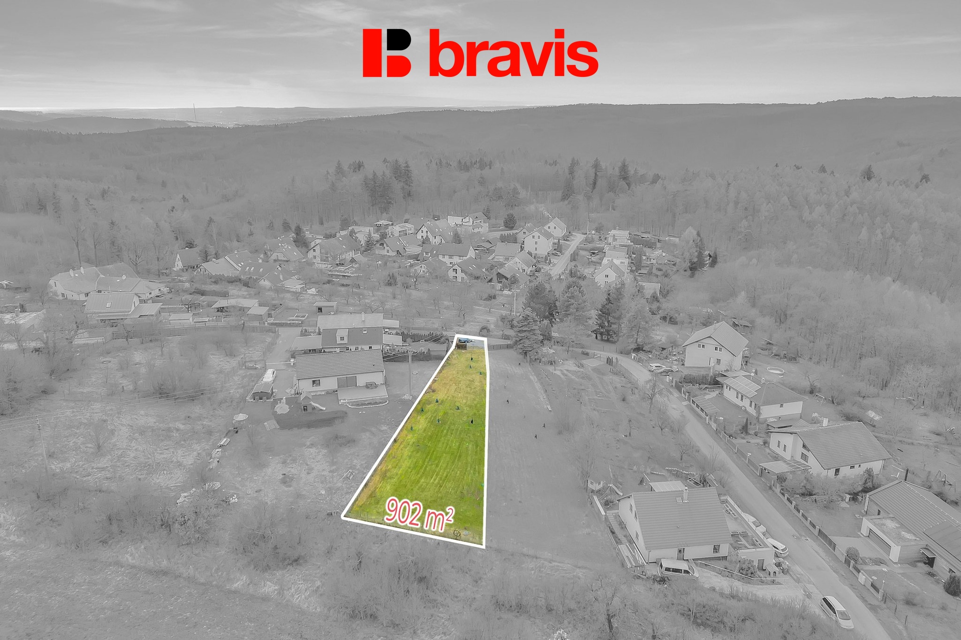 DJI_0242_pozemek2_sede_FoceniBytu.cz