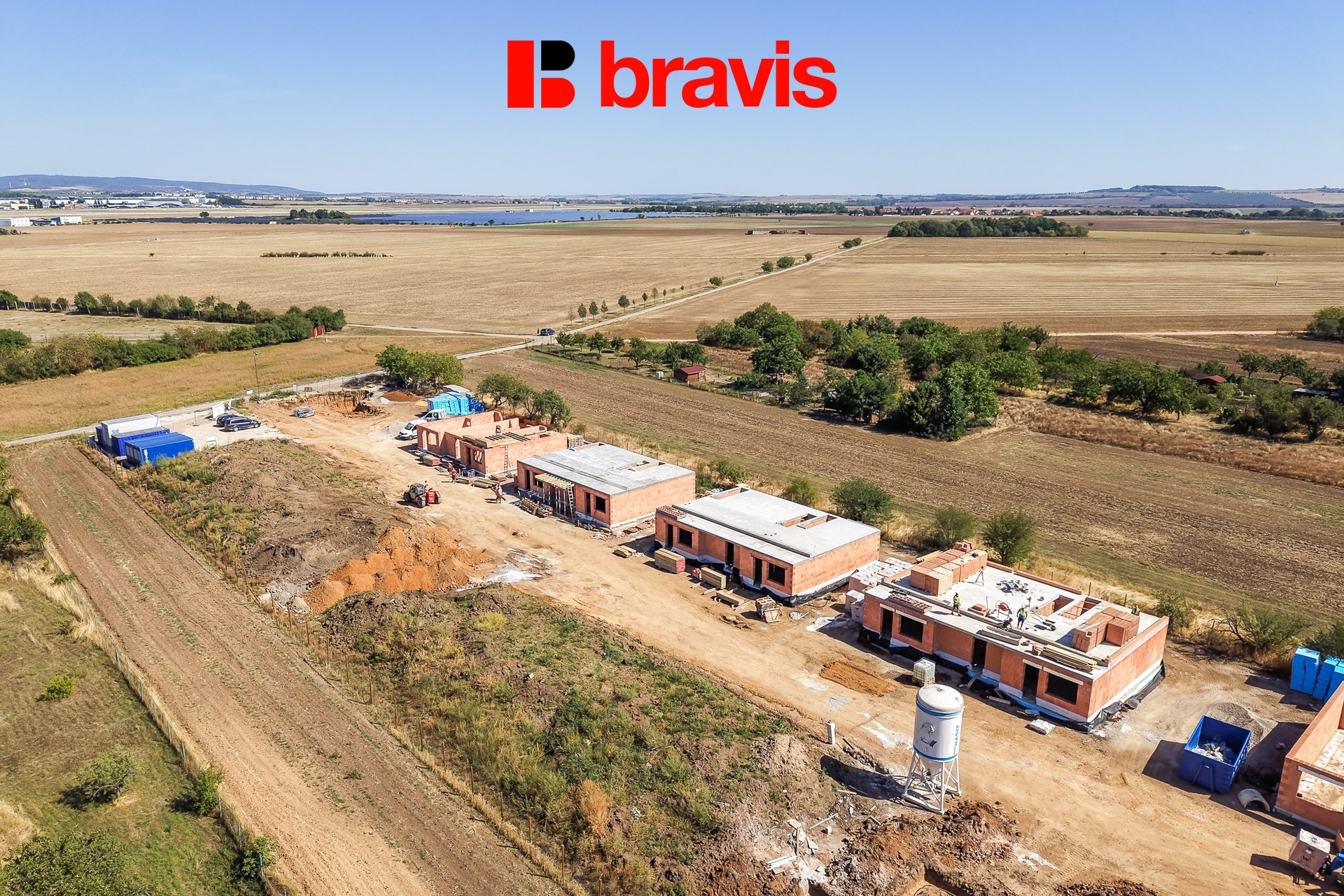 20_DJI_20260908130249_0148_D_FoceniBytu.cz