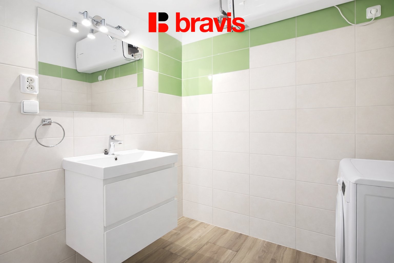 d571c383-21c6-4105-bd89-a4db0b77a666