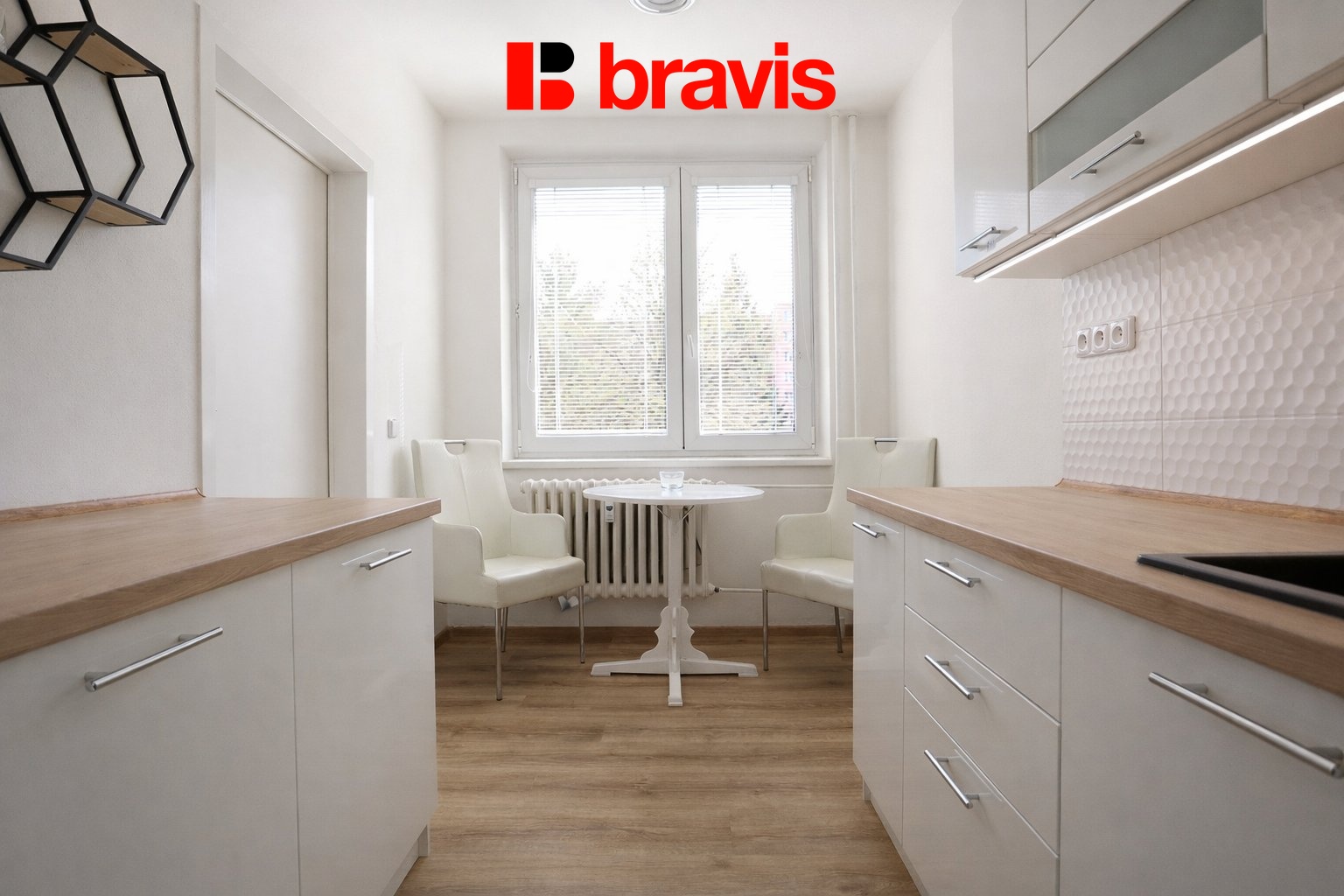 ChatGPT Image 31. 3. 2026 21_11_17