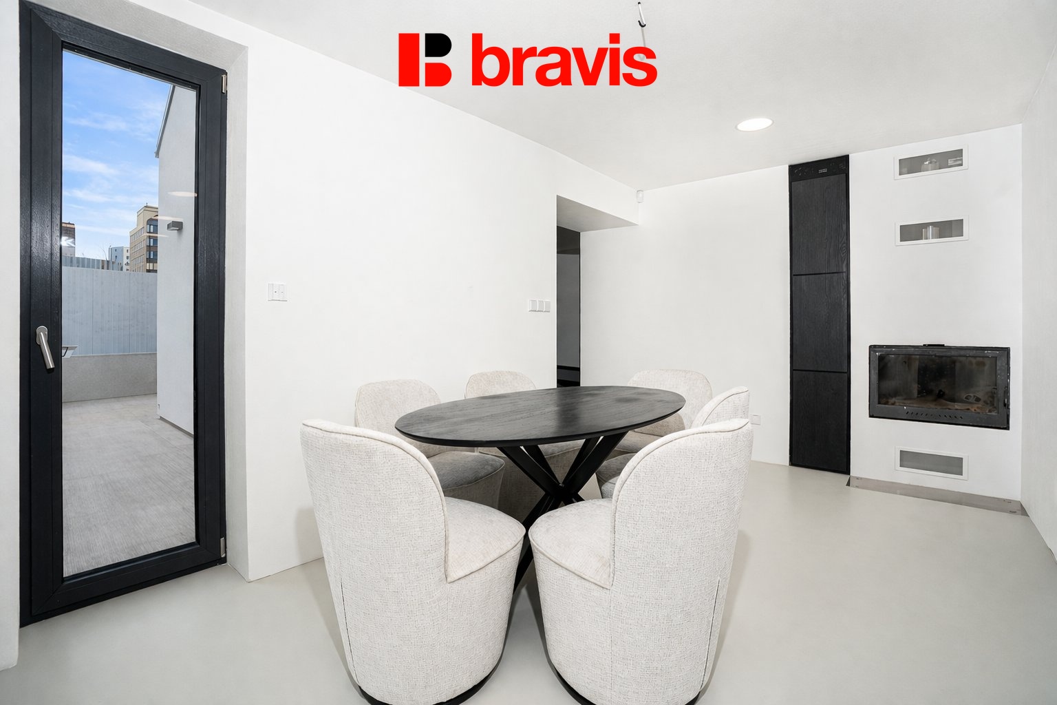 ChatGPT Image 2. 4. 2026 23_28_09