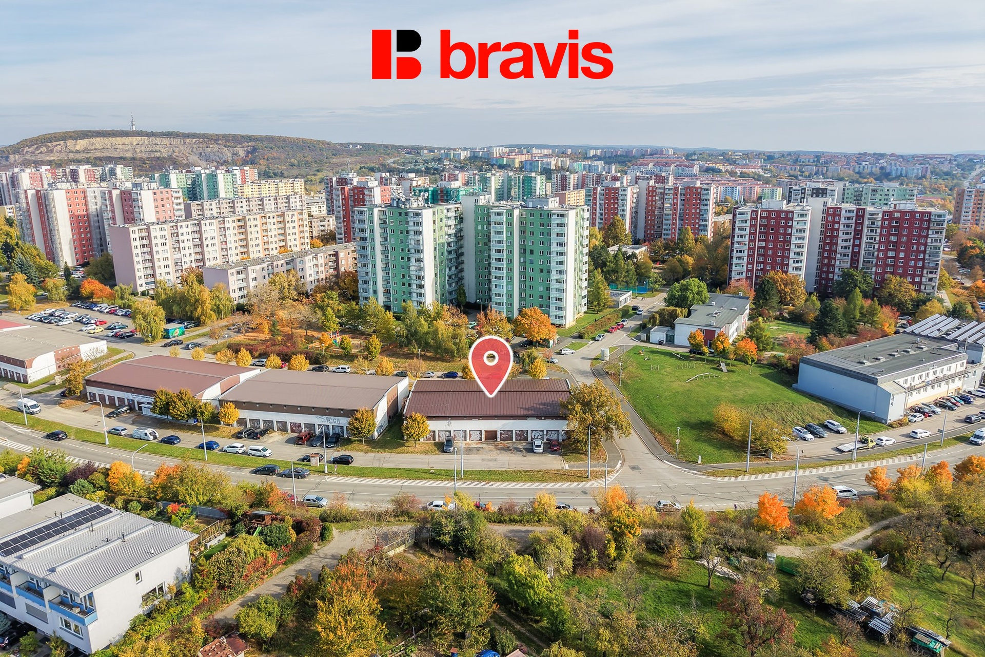 13_DJI_20251021115408_0122_D_ozn_FoceniBytu.cz