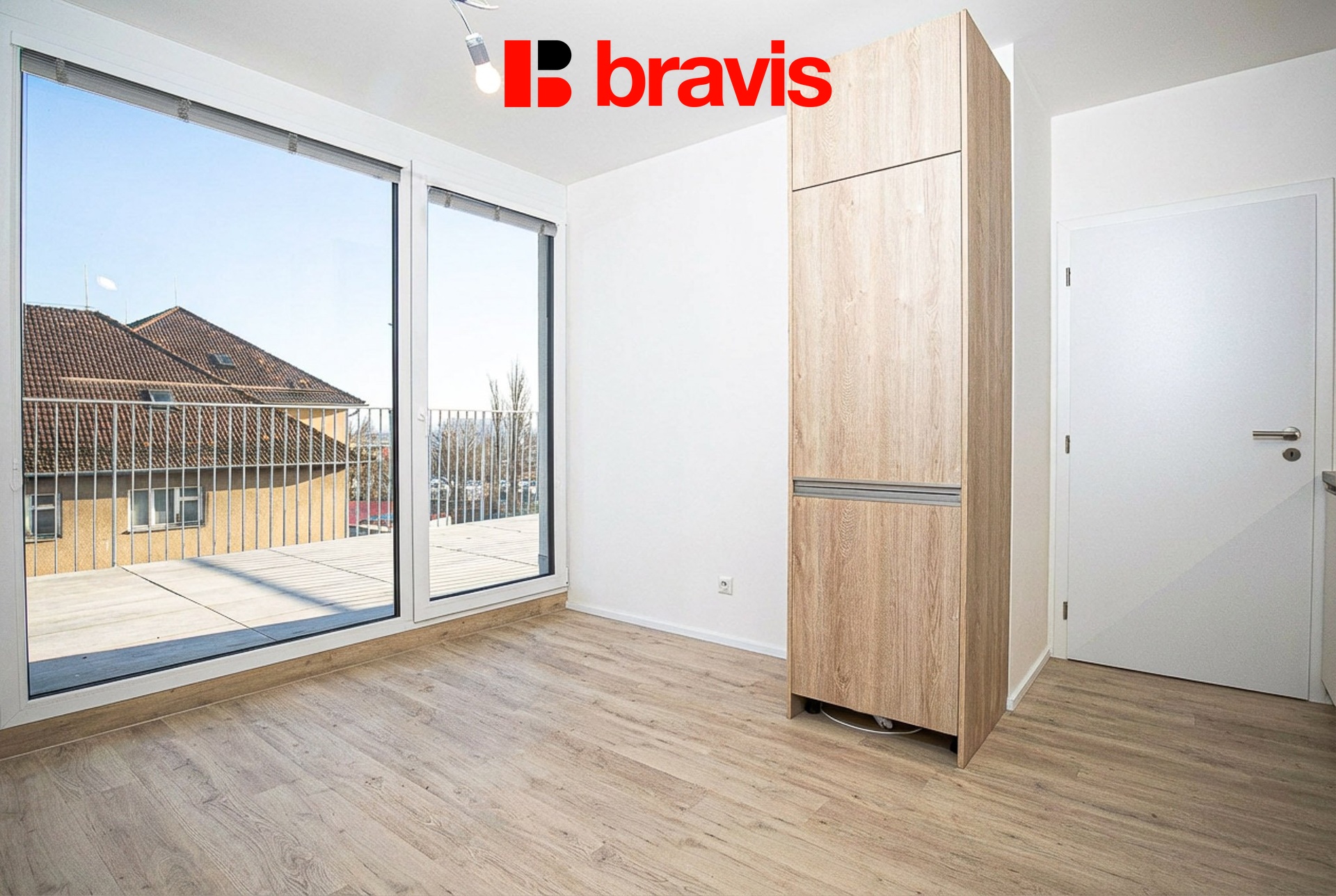 1765482547938-019b0ef5-02b6-7c41-9aa8-d56208a1b543