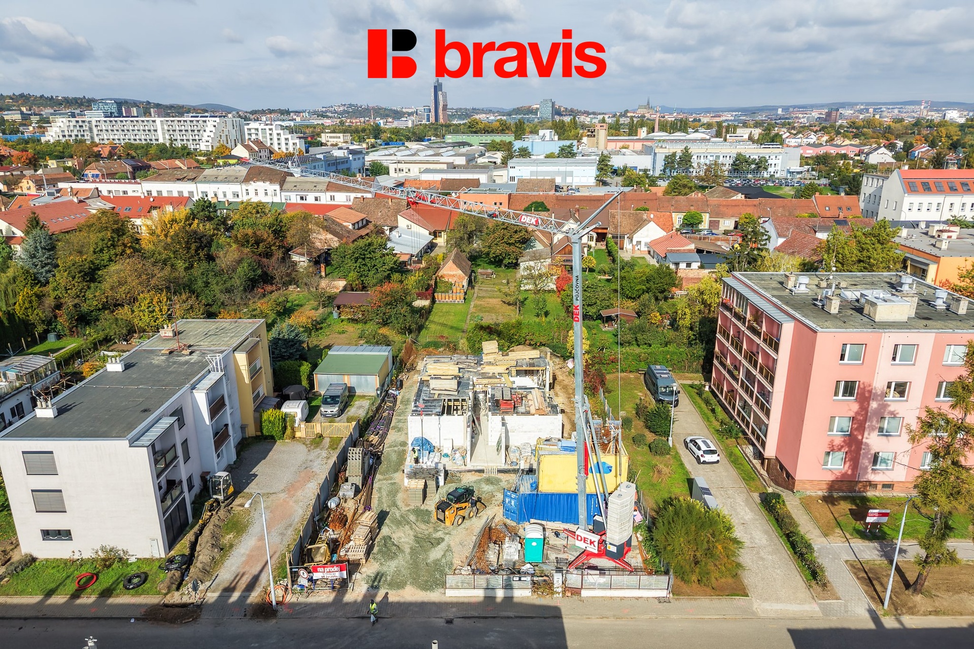 10_DJI_20251014115103_0038_D_FoceniBytu.cz